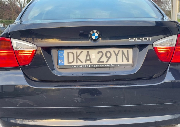 BMW Seria 3 cena 19700 przebieg: 256295, rok produkcji 2006 z Wrocław małe 67